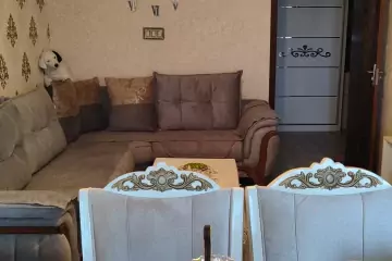 Satılır Yeni Tikili Xalqlar Dostluğuda