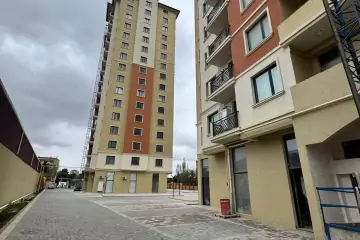 Satılır Yeni Tikili Yasamalda