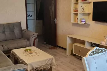 Satılır Yeni Tikili Xalqlar Dostluğuda
