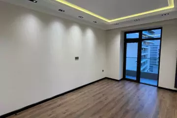 Satılır Yeni Tikili Grand Hayatda