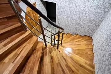 Satılır Həyət Evi Bakıda
