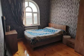 Satılır Həyət Evi Savalan Qəsəbəsida