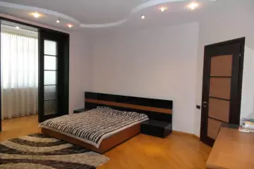 Aylıq Kirayə Yeni Tikili Həsən əliyev (keçmiş İnqilab)da