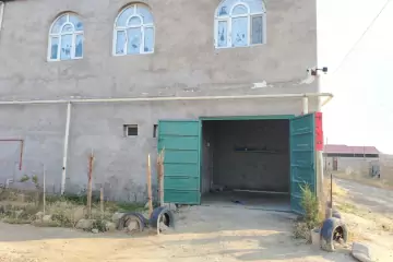 Satılır Həyət Evi Savalan Qəsəbəsida