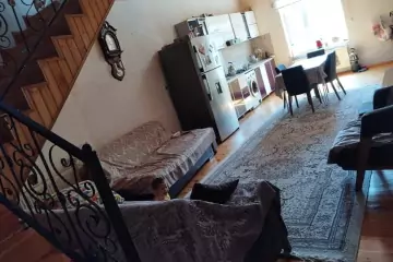 Satılır Həyət Evi şağanda