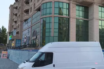 Satılır Yeni Tikili Qurtuluş 93da