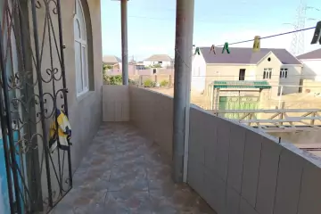 Satılır Həyət Evi Savalan Qəsəbəsida