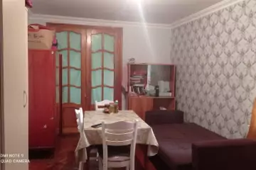 Satılır Köhnə Tikili Yasamalda