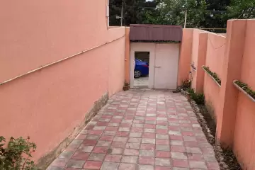 Satılır Həyət Evi Masazırda