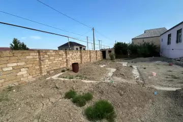 Satılır Həyət Evi Qobuda