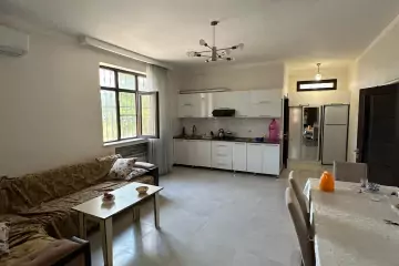 Satılır Həyət Evi Buzovnada