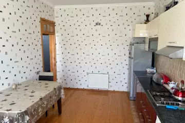 Satılır Həyət Evi Buzovnada