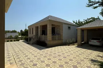 Satılır Həyət Evi Buzovnada