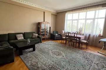 Satılır Yeni Tikili Rusiya Səfirliyida