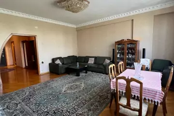 Satılır Yeni Tikili Rusiya Səfirliyida