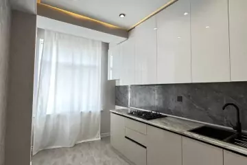 Satılır Yeni Tikili Masazırda