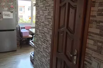 Satılır Köhnə Tikili Mehdiabad (abşeron)da