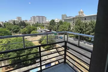 Satılır Yeni Tikili Rusiya Səfirliyida