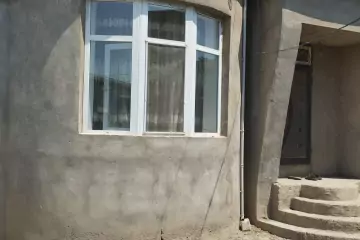 Satılır Həyət Evi Zabrat Qəsəbəsida