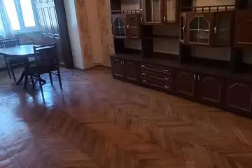 Aylıq Kirayə Köhnə Tikili Xırdalan şəhərində