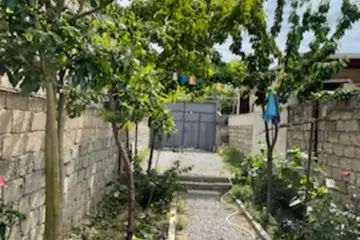 Satılır Həyət Evi Zabrat Qəsəbəsida