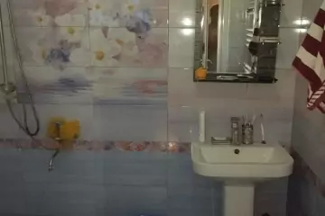 Satılır Həyət Evi Zabrat Qəsəbəsida