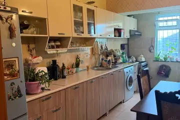 Satılır Köhnə Tikili Biləcəridə