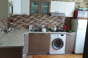Satılır Həyət Evi Zabrat Qəsəbəsida