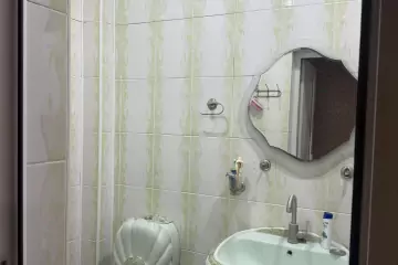 Satılır Köhnə Tikili Biləcəridə