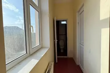 Satılır Bağ Evi Sarayda