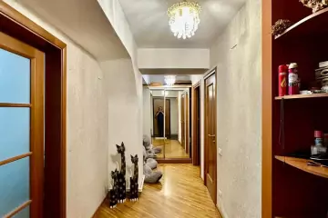 Satılır Yeni Tikili Hüseyn Cavid Parkı