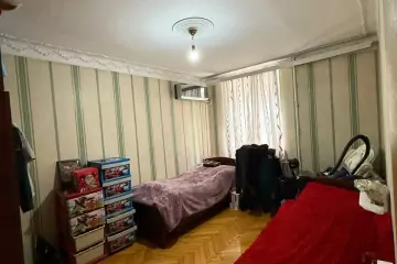 Satılır Köhnə Tikili Yasamalda