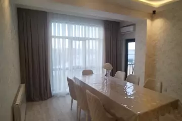 Satılır Yeni Tikili Bakıxanovda