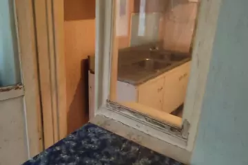 Satılır Köhnə Tikili Elmler Akademiyasıda