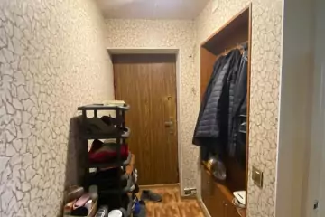Satılır Köhnə Tikili Elmler Akademiyasıda