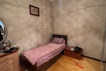 Satılır Həyət Evi Bakıda