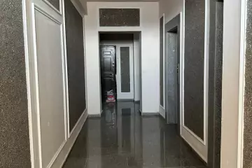 Satılır Yeni Tikili 6-cı Mikrorayonda
