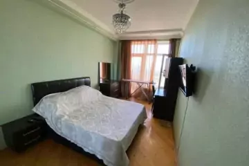Satılır Yeni Tikili 8-ci Kilometrdə