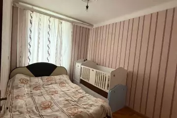 Satılır Köhnə Tikili Yasamalda