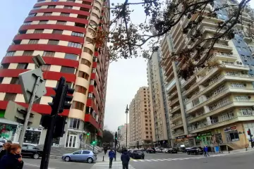 Satılır Yeni Tikili Nəsimi Bazarında