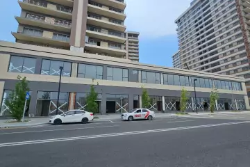 Satılır Obyekt Ağ şəhər Kompleksində