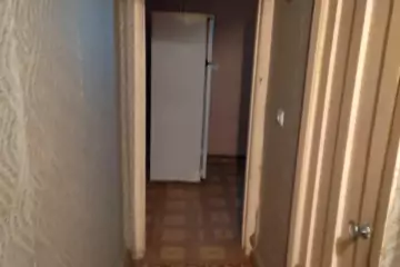 Satılır Köhnə Tikili Elmler Akademiyasıda