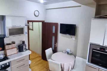 Satılır Yeni Tikili Yeni Yasamalda