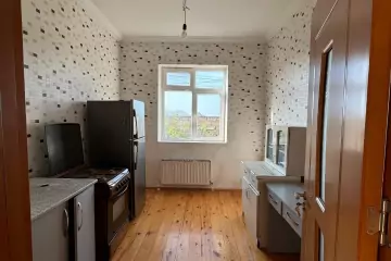 Satılır Bağ Evi Sarayda