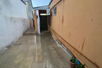 Satılır Həyət Evi Bakıda