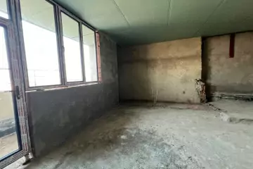 Satılır Yeni Tikili Nəsimi Bazarında