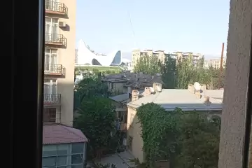 Satılır Yeni Tikili Nərimanovda