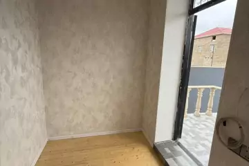 Satılır Həyət Evi Savalan Qəsəbəsida