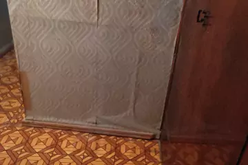 Satılır Köhnə Tikili Elmler Akademiyasıda