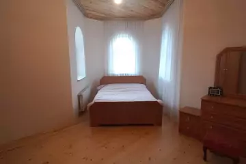 Satılır Həyət Evi Buzovnada